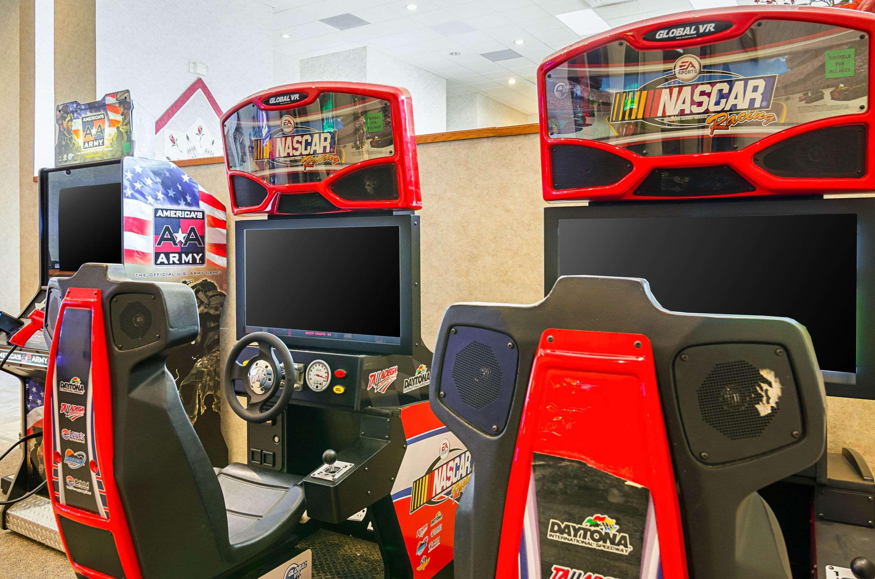 クオリティ イン ローズバッド カジノ Mission エクステリア 写真